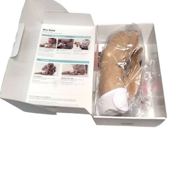 Infant CPR Anytime Brown Skin Kit By American Heart Association New Open Box - Picture 2 of 8